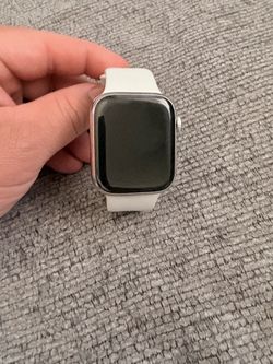 Apple Watch Series 8