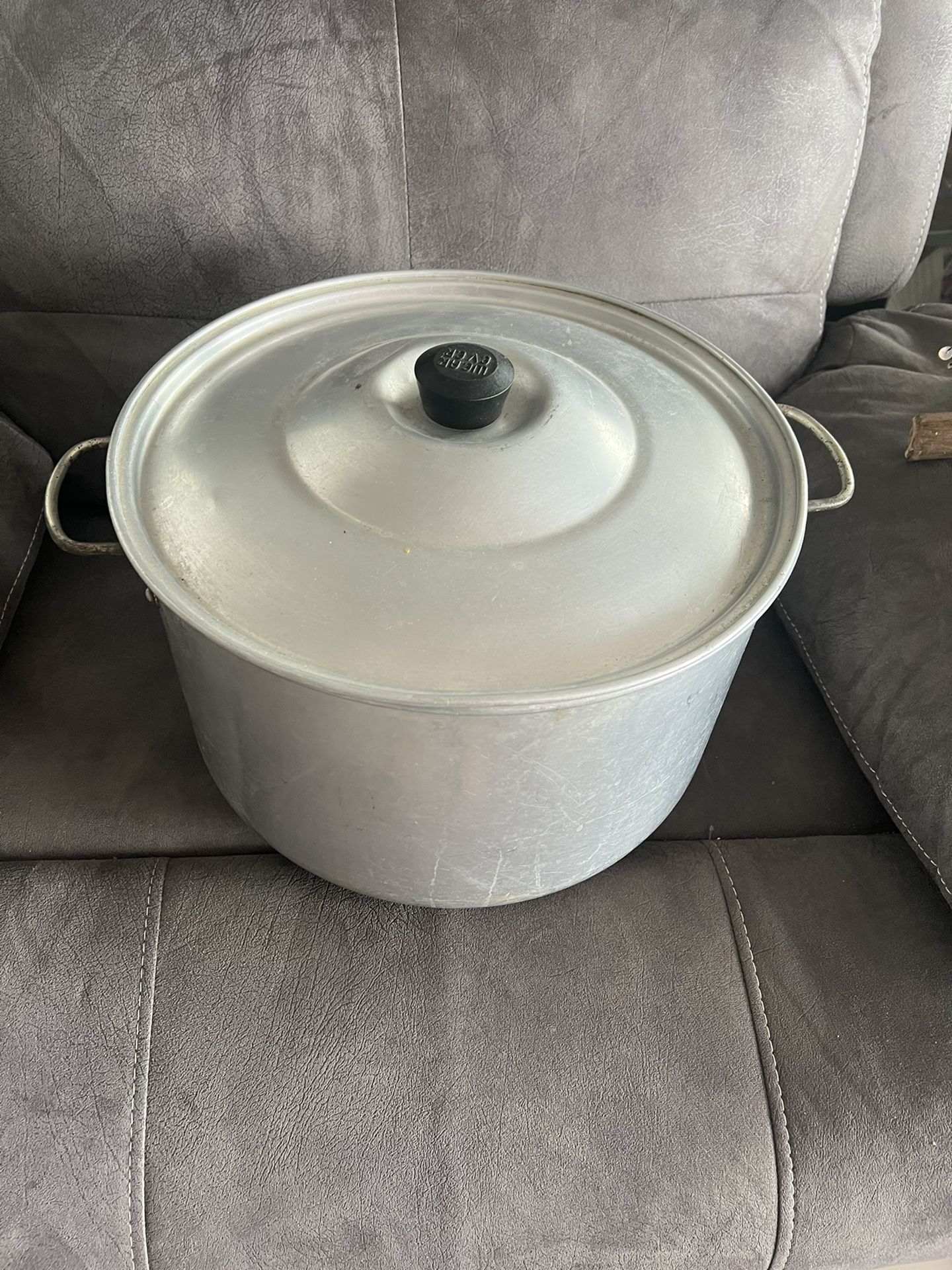 Wear Ever Stock Pot 2217 Large Aluminum Vintage Cookware