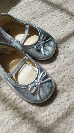 Gymboree toddler shoes size 4