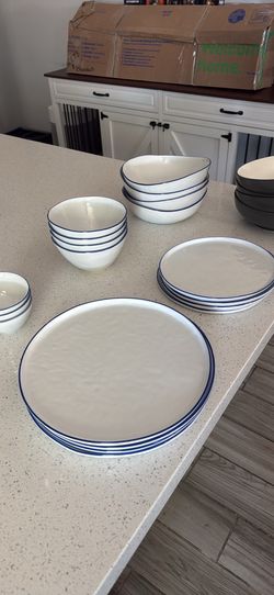 Crate & Barrell plate set