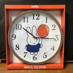 Miffy balloon Wall Clock - Faux Wood Finish NEW