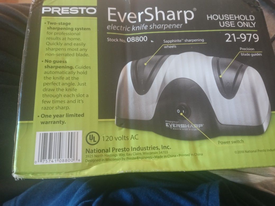 Presto Eversharp electric knife sharpener