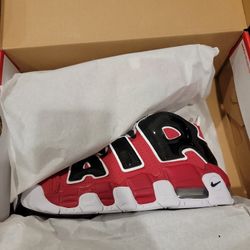 Nike Uptempo 6.5 Y