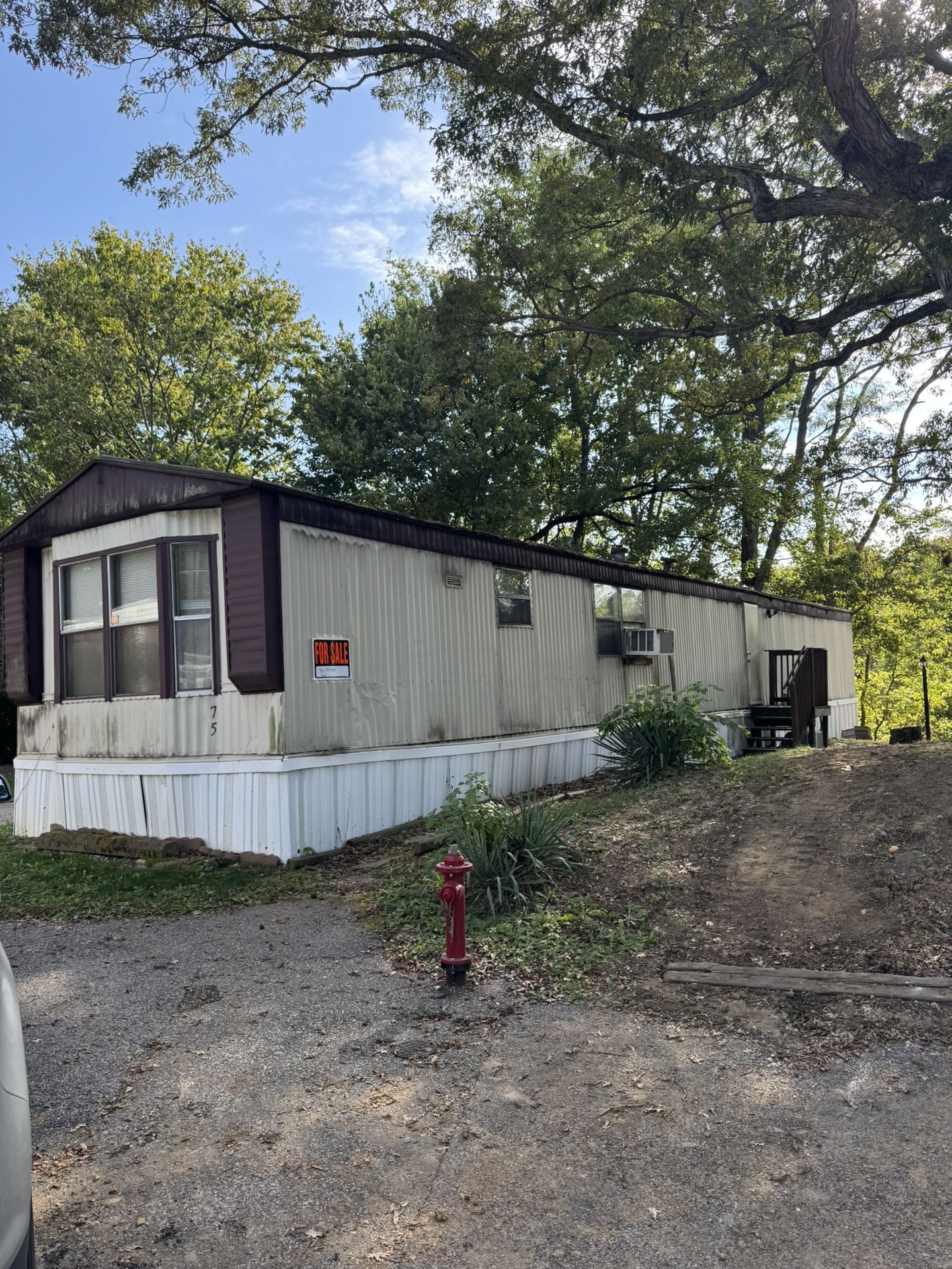 1985 Fleetwood Mobile Home