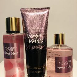 $30 Velvet Petals Set It’s All Brand New And Pick Up Gahanna