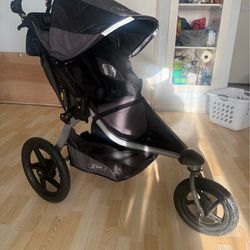 BOB Revolution SE Jogging Stroller – Needs Tire Fix (Priced to Sell)