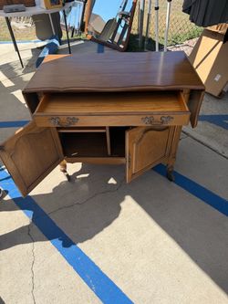Beautiful vintage Ethan Allen serving side board rolling cart with extendable side wings