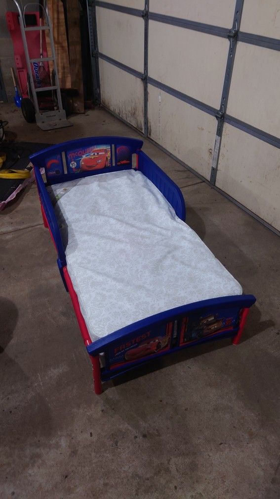Disney Cars Toddler Bed With Ortho Matress