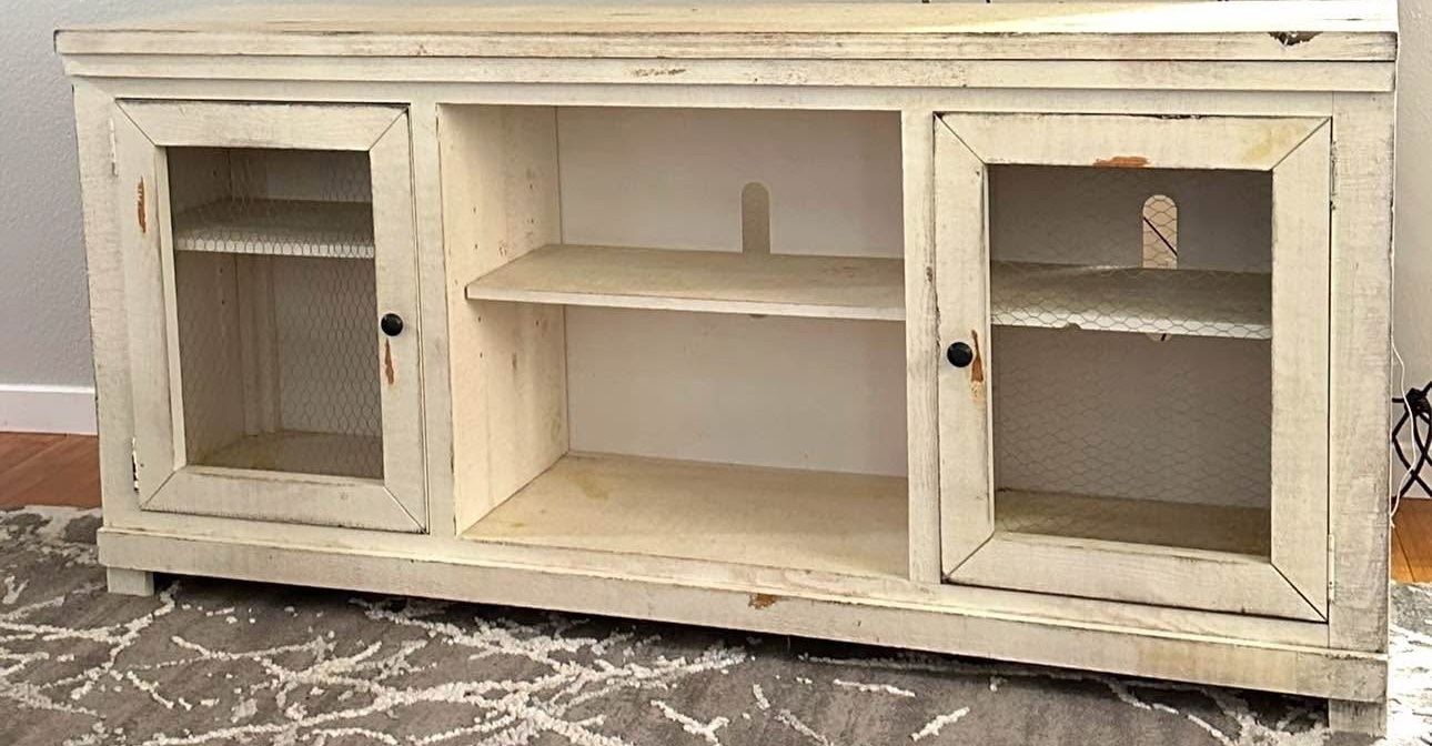 Tv Stand 