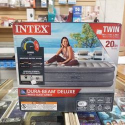 Intex 20″ Twin Dura-Beam Deluxe Raised Air Bed Mattress with Pump