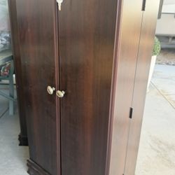DVD’s Cabinet 