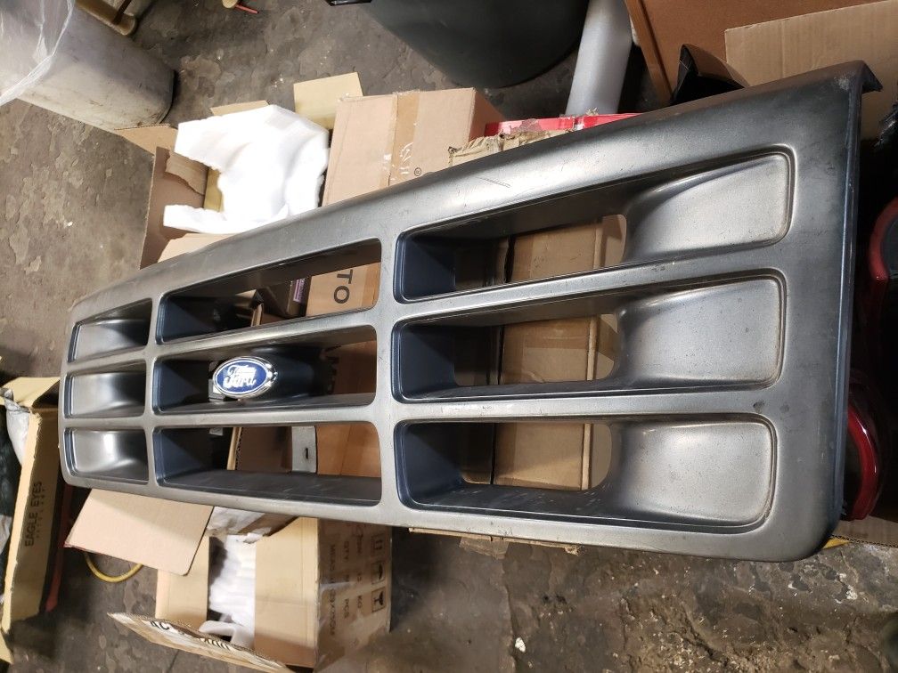 Ford econoline van original grill