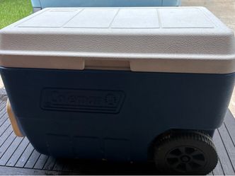 Coleman Portable Rolling Cooler with Wheels-50 Quart