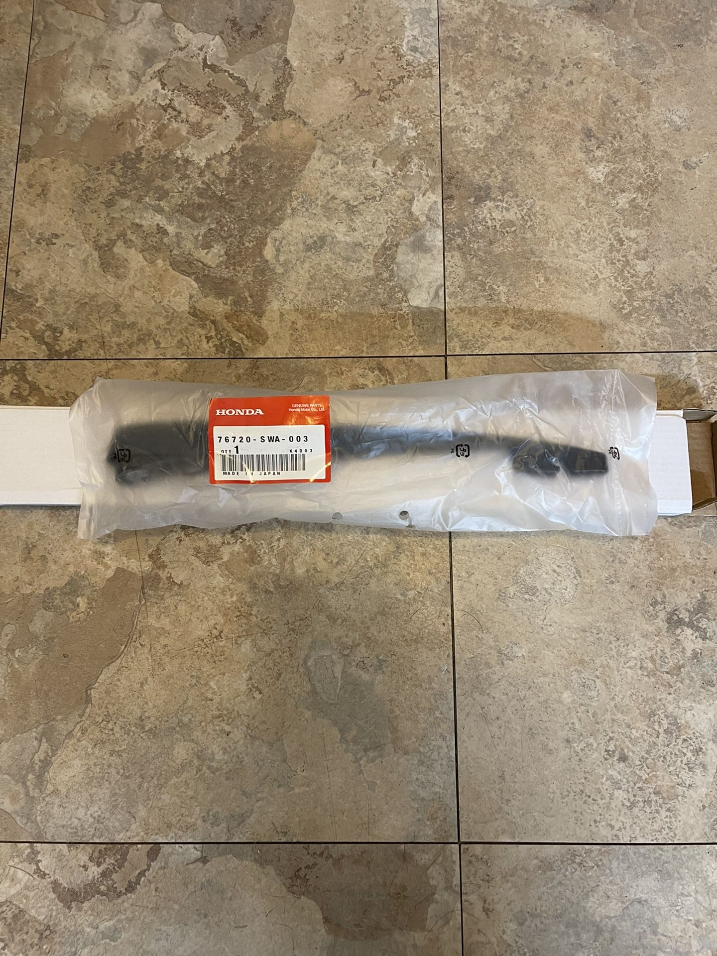 07-09 Honda CR-V OEM Rear Tailgate Wiper Arm