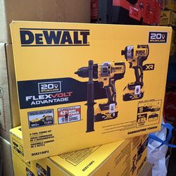 Dewalt New Kit Hammer Drill And Impact Flex Volt , Batteries And Charger 