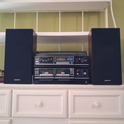 Sanyo am/fm, Cassette, Record Player
