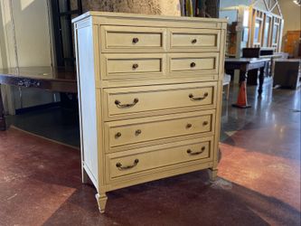 SHERRILL 5-Drawer Cream Dresser