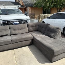 Sectional $170. Deliver Available Small Fee 