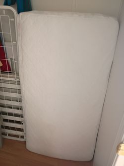 Toddler/crib mattress