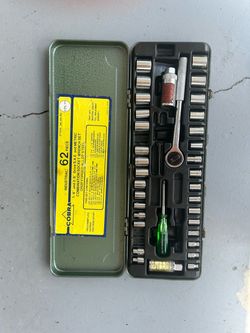 English & Metric Socket Wrench Set