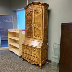 Henredon French Style Walnut Secretary Desk
