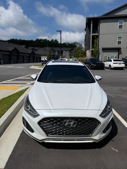 2018 Hyundai Sonata Sport - clean title - 113K miles