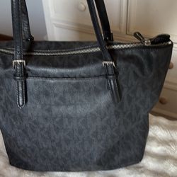 Michael Kors Purse Black 