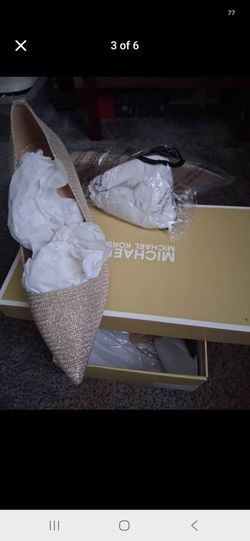 Two pair mk heels size 10 new