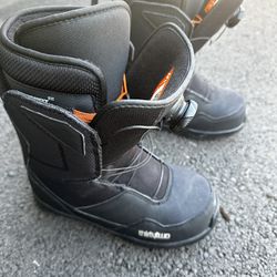 Women’s Snowboard Boots - Brand, Thirty Two 