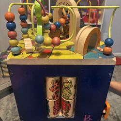 Zany Zoo Activity Cube