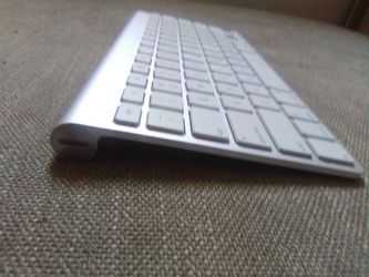 Apple keyboard