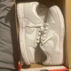 Nike Dunks :W Nike Dunk Low Size 9.5 White/Photos Dust White 