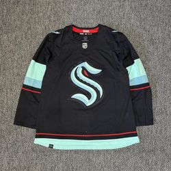 SEATTLE KRAKEN HOCKEY JERSEY