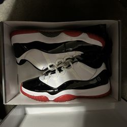 Air Jordan 11 Retro Low