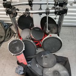 Alesis Drum Kit