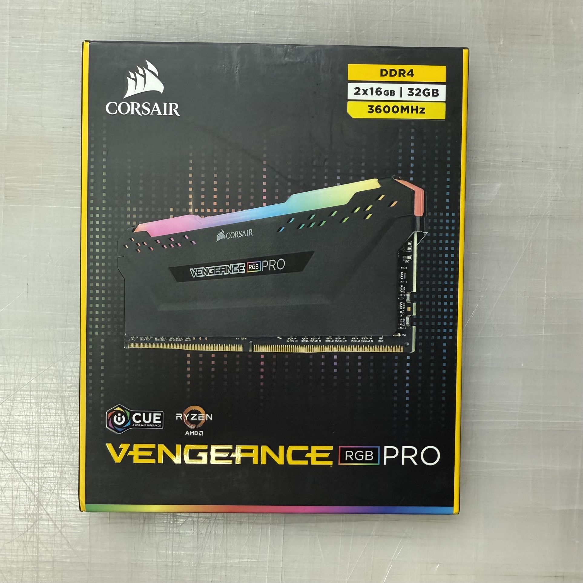 32Gb DDR4 Vengeance RGB Pro RAM
