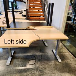Adjustable Standing Electric Desk