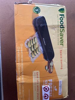 FoodSaver Space Saving Vacuum Sealing System