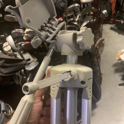 Camera tripod by Targus  