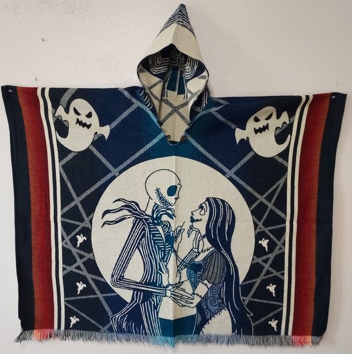 Jack &Sally Nightmare Before Christmas Poncho 