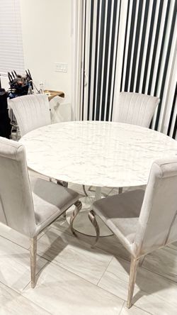 Gray and silver marbled kitchen dinning set