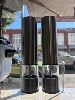 Electric Salt and Pepper Grinder Set