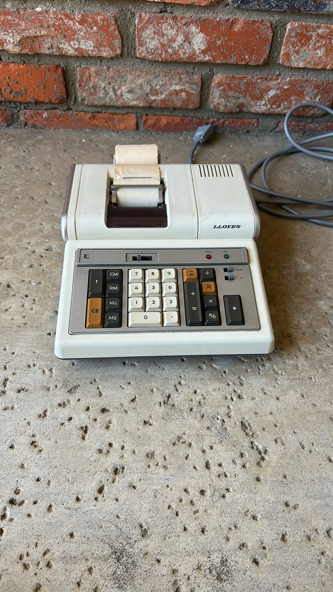 retro calculator thing