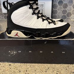 Air Jordan Retro 9 “Space Jam” Sz 7Y