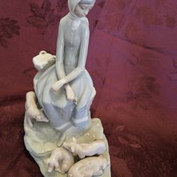 LLadro Figurine 