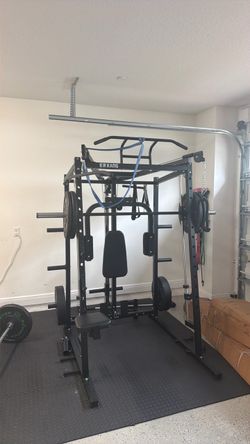 Smith Machine - Home Gym