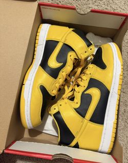 NIKE HIGH DUNKS 