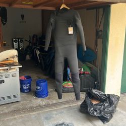 New Winter Wet Suit 