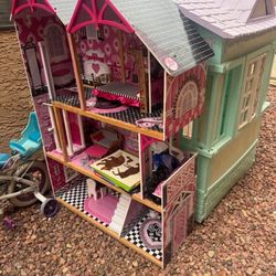 Doll House 