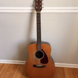Yamaha FG-200 Vintage Acoustic Guitar — Good Used Condition